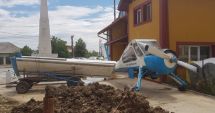 Stire din Eveniment : Un primar a parcat un avion în fața primăriei. Acesta anunță că va urma și aeroportul