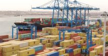 Stire din Economie : 96 de nave și-au anunțat sosirea în porturile maritime românești