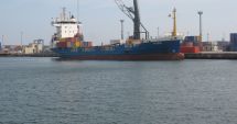Stire din Economie : 63 de nave și-au anunțat sosirea în porturile maritime românești