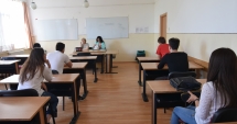 Stire din Cultură-Educație : GALERIE FOTO. BACALAUREAT 2017. Astăzi este proba orală la limba română