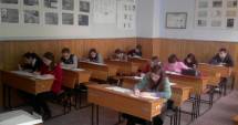 Stire din Cultură-Educație : "Profesorii plâng când văd rezultatele, iar ei răsuflă ușurați că au scăpat"