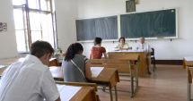 Stire din Cultură-Educație : Peste o sută de absenţi la prima probă a bacalaureatului de toamnă