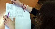 Stire din Cultură-Educație : Încă trei "infractori" la Bac. Astăzi, ultima probă