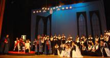 Stire din Cultură-Educație : "Bal mascat",  la Teatrul  "Oleg Danovski"