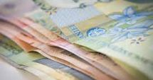 Stire din Actualitate : Ce se întâmplă cu bacșișul lăsat la frizer? Regulile fiscalizării bacșișului în România