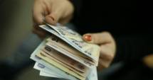 Stire din Social : Veste bună pentru români! A crescut câștigul salarial
