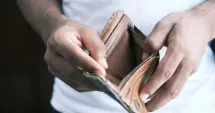 Stire din Actualitate : Sondaj IRES: Costul vieţii, principala sursă de îngrijorare pentru români şi în 2026