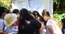 Stire din Cultură-Educație : Bani pentru elevii  cu media 10  la examenele naționale