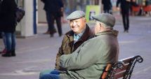 Stire din Politică-Administrație : Guvernul alocă bani pensionarilor, pentru plata căldurii, în această lună