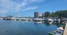 Stire din Economie : Luxul de a fi proprietar de barcă la Constanţa. "Plătim, plătim, plătim!"