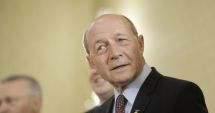 Stire din Politică-Administrație : Băsescu îndeamnă electoratul moldovean să voteze liderii opoziției pro-europene