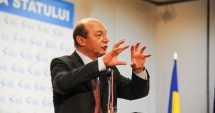 Stire din Politică-Administrație : Traian Băsescu și-a dat demisia din funcția de președinte al PMP