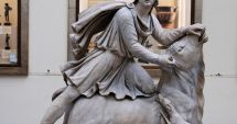 Stire din Cultură-Educație : Basorelief dedicat zeului Mithras la Muzeul de Istorie Constanța