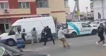 Stire din Eveniment : Bâte, cuțite și amenințări cu pistolul. Doi membri ai clanului Ștoacă au fost arestați