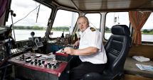Stire din Economie : Bătrânii lupi de mare sunt mielușei  în fața echipamentelor cibernetice