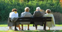Stire din Actualitate : Populația României, în declin. Procesul de îmbătrânire demografică s-a adâncit