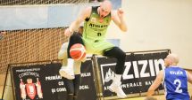Stire din Sport : Meci de infarct! BC Athletic s-a impus la limită în fața CSM-ului Târgu Jiu