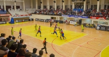 Stire din Sport : Spectacolul se întoarce în Sala Sporturilor, în week-end