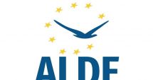 Stire din Politică-Administrație : Demisie la vârful ALDE. "Am fost dezamăgită încă din timpul campaniei pentru alegerile parlamentare"