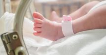 Stire din Eveniment : Acuzaţii de trafic internaţional de copii! Mamă ucraineancă, silită să îşi vândă fetiţa unor români