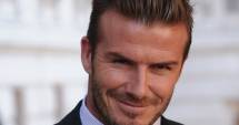 Stire din Monden : David Beckham, desemnat  "cel mai sexy bărbat în viață"