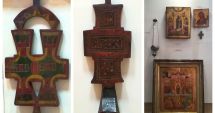 Stire din Cultură-Educație : Obiecte de cult și icoane pe lemn de mare valoare, la Muzeul de Artă Populară