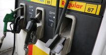 Stire din Eveniment : Patru români arestați pentru furt de date bancare de la o benzinărie. Iată cum erau retrași banii