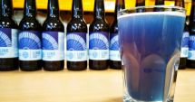 Un berar francez a folosit alge pentru a produce o bere albastră
