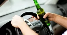 Stire din Eveniment : Instructor auto beat la volan. Mașina a ajuns în șanț înainte de lecție