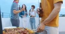 Stire din Social : Berea, prietenul românilor de 1 Mai. Ce spune un studiu despre acest obicei