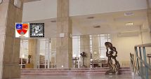 Stire din Cultură-Educație : Programul de sărbători al Bibliotecii Județene ”I.N. Roman”