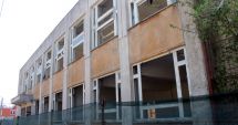 Stire din Social : Dispută pe demolarea unei clădiri din Coiciu. "Să se facă ceva, că ne-au cotropit șobolanii!"