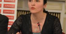 Stire din Eveniment : Retrocedări ilegale / Fosta șefă a DIICOT, Alina Bica, rămâne în arest