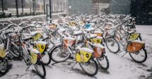 Stire din Eveniment : Şi închişi, şi fără pradă. Românii care au furat bicicletele din Austria, jefuiţi în final de alţi români