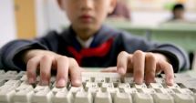 Stire din Eveniment : Mediul on-line, un real pericol pentru elevi! Poliția Constanța ia atitudine