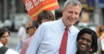 Stire din Actualitate : Primarul democrat al New York-ului  a fost reales pentru un nou mandat