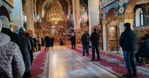 Stire din Actualitate : Creştinii prăznuiesc în a doua zi de Crăciun soborul Maicii Domnului. Tradiții și obiceiuri