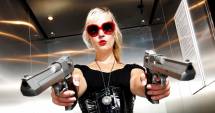 Stire din Fun : Blonda și polițistul, perechea fatală
