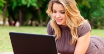 Stire din Fun : Blonda și problemele  cu Internetul