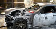 Stire din Eveniment : Accident rutier spectaculos în intersecția Tomis cu Soveja. BMW distrus de flăcări