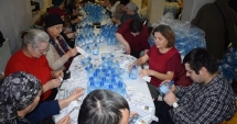 Stire din Cultură-Educație : Credincioșii ortodocși se pregătesc de Bobotează. 150.000 de sticle, pregătite cu agheasmă