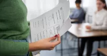 Stire din Cultură-Educație : Mai mulți profesori din Tulcea și Dâmbovița boicotează simularea Evaluării Naționale