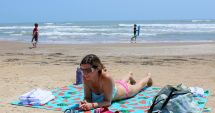 Stire din Sănătate : Bolnavii cu hipertiroidism nu au voie să meargă la mare