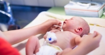Stire din Sănătate : Metode de îngrijire a bontului ombilical al nou-născutului