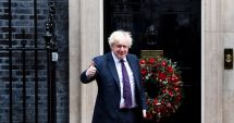 Stire din Actualitate : Boris Johnson anunță „Planul B” pentru limitarea Omicron în Anglia