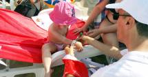 Stire din Social : Brățări de vacanță pentru toți copiii de pe litoral