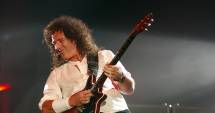 Stire din Cultură-Educație : Chitaristul trupei Queen va concerta, în premieră, în România