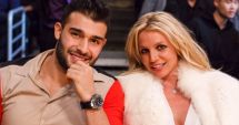 Stire din Actualitate : Britney Spears, reacție după ce soțul ei a depus actele de divorț: "Nu mai puteam suporta durerea"