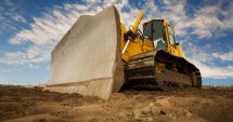 Stire din Actualitate : Și-a pierdut viaţa după ce a fost strivită de un buldozer în timp ce făcea plajă la malul mării