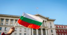 Stire din Eveniment : Constanţa. Proteste ale transportatorilor de cereale bulgari; circulaţia prin PTF Negru Vodă, blocată